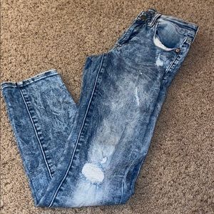 American eagle ripped jeans